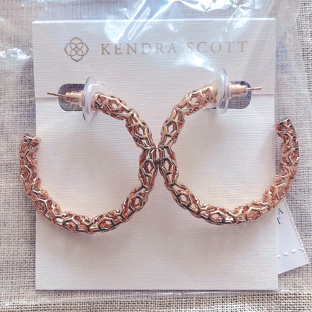 Rose gold Kendra Scott hoop earrings